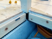 床合板と土台のすき間を気密処理